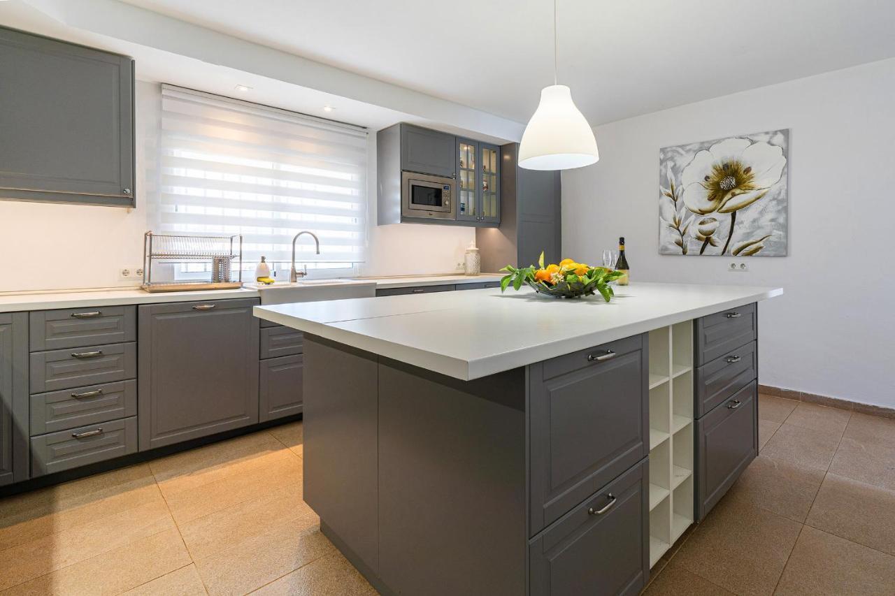 Villa Monsebo By Slow Villas Algaida  Bagian luar foto